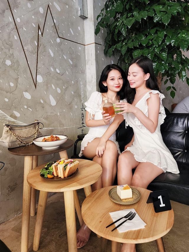 🖤深水埗水泥打卡Cafe🖤
