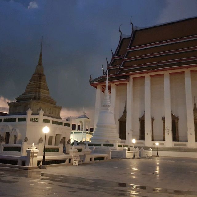 วัดกัลยาวรมหาวิหาร กรุงเทพฯ