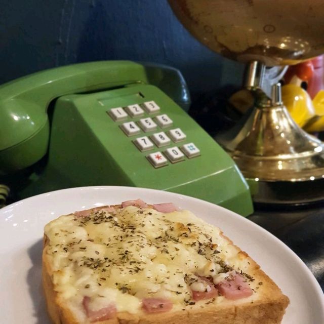 altTitle