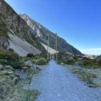 NZ Mt. Cook Hooker Valley Track