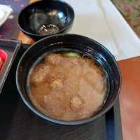 超好味「米奇三文魚飯團」
