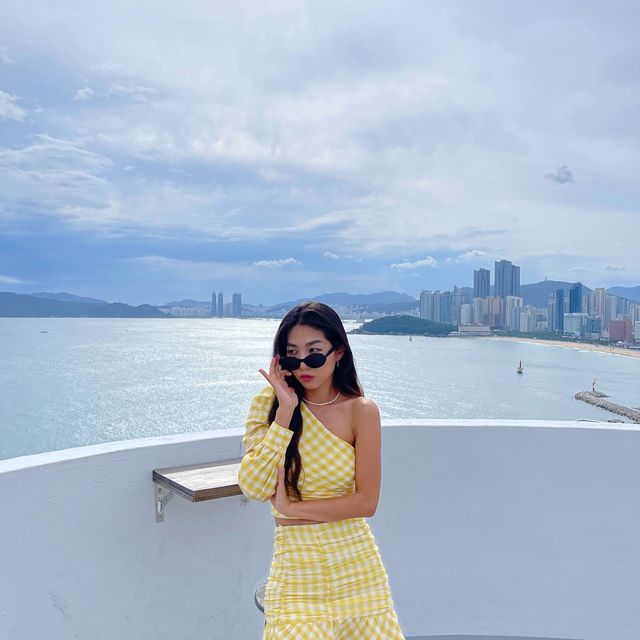 부산 오션뷰와 힙한 포토스팟 꽉 잡아!💙 달맞이길 무브먼트랩 부산 플래그십 스토어
