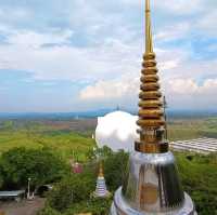 วัดถ้ำพระธาตุเขาปรางค์