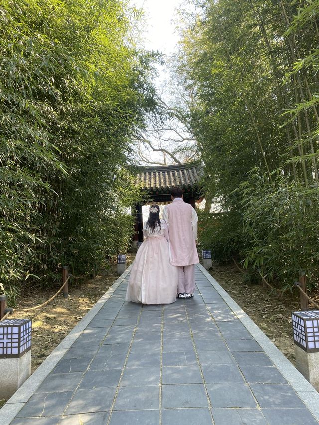 한복이 가장 잘 어울리는 그 곳 ‘전주한옥마을’