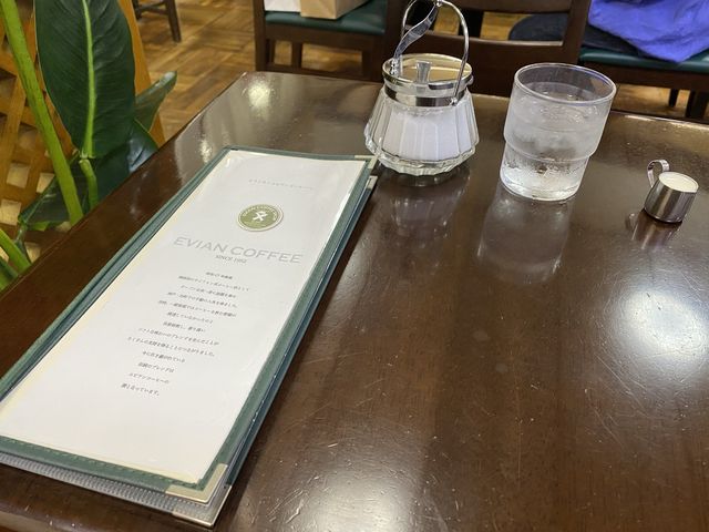 昭和27年創業。神戸の歴史を味わうカフェ『エビアンコーヒー』