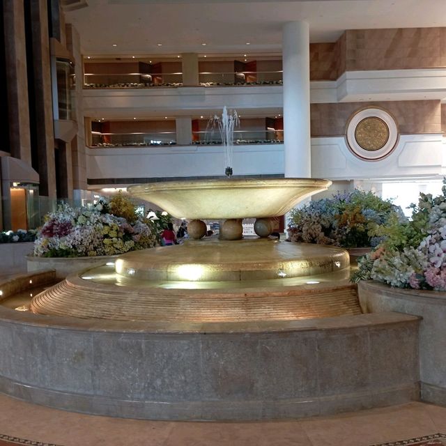 The best luxury beach hotel in Hong Kong