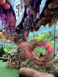 Merlion’s Tale in Floral Fantasy Exhibit