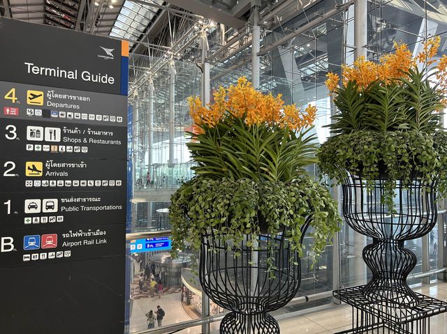 Going around Suvarnabhumi Airport