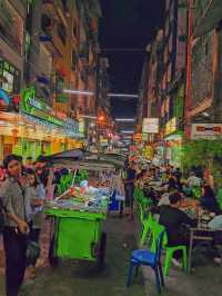 Southeast Asia Travel | In Myanmar 🇲🇲, when watching a movie, everyone must stand up and sing the national anthem.