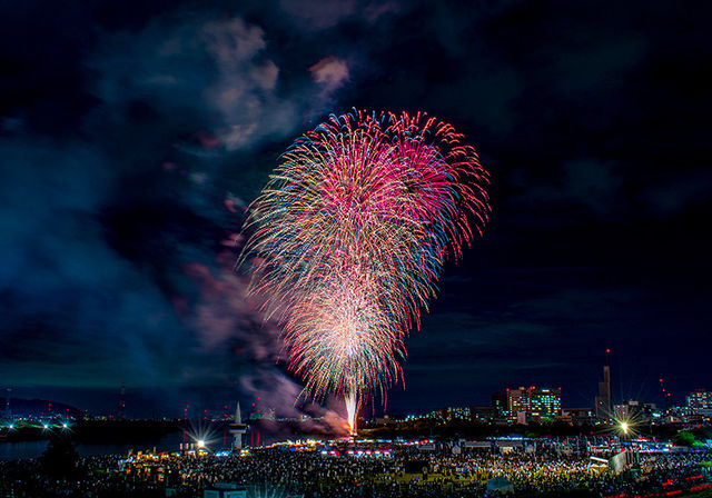 Suito Kurawanka Fireworks Festival: Hanabi Festivals (Fireworks Festival) 2024 | Yodogawa Riverside Park (both Hirakata Area and Takatsuki Area)
