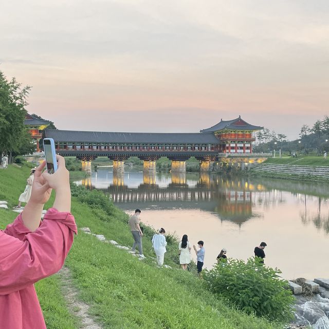 경주여행에서 가장 좋았던 곳인 월정교!