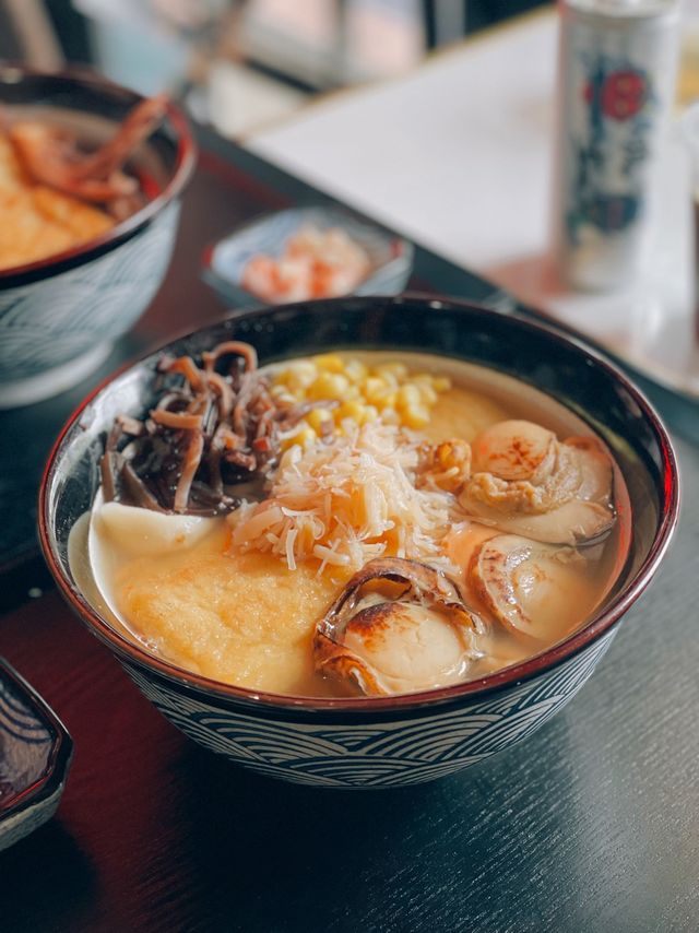 【屯門｜用心經營的烏冬咖啡小店🍜💕】