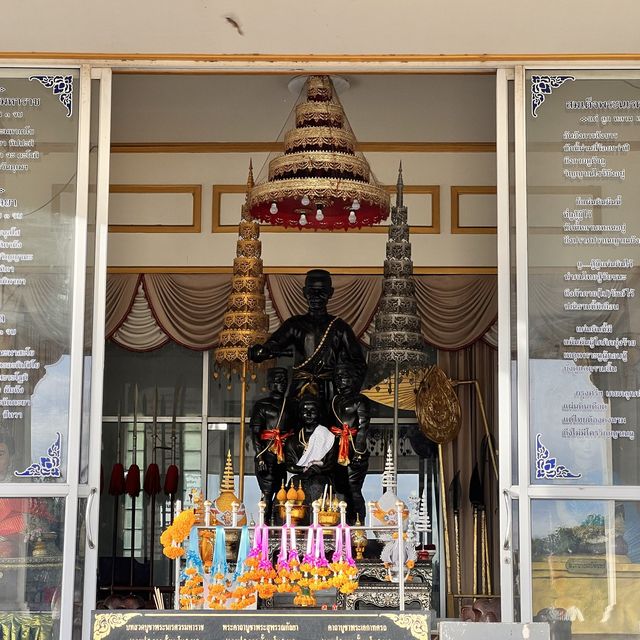พระบรมราชานุสาวรีย์สมเด็จพระนเรศวรมหาราช