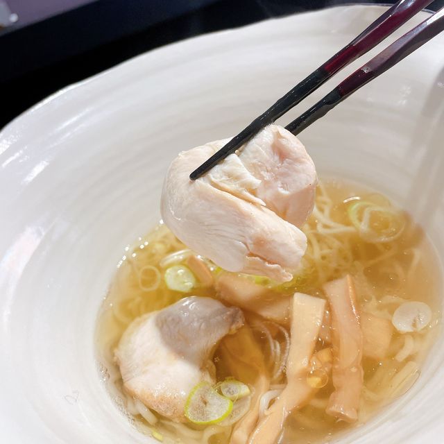 オシャレな麺屋さん