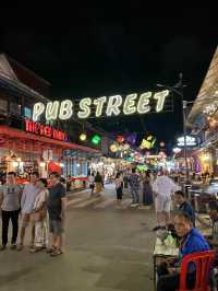 ถนนสายบันเทิงของเมืองเสียมเรียบ