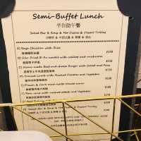 酒店隱蔽的半自助餐