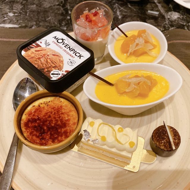 ICC Cafe103 夜景超美自助餐! ICC Cafe103 夜景超美自助餐!