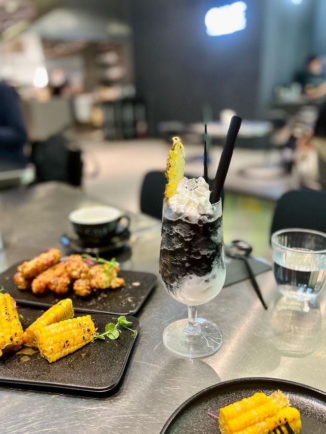 尖沙咀型格西餐廳🍽 食物有驚喜呢！😍