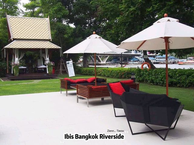 พักผ่อนวันสบายๆ@Ibis Bangkok Riverside