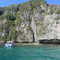 Phi Phi Islands are the “summit adventure”!