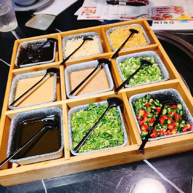 高質海鮮刺生手工火鍋