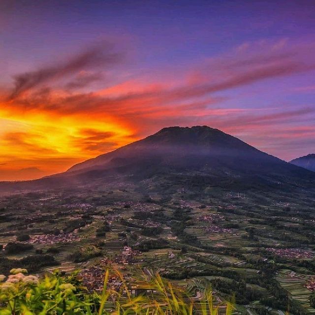 MERBABU MOUNTAIN