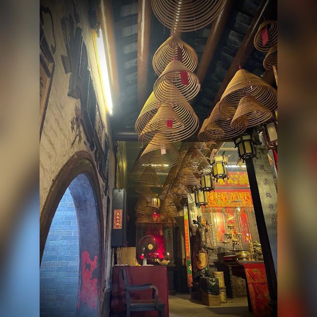 入廟拜神🙏