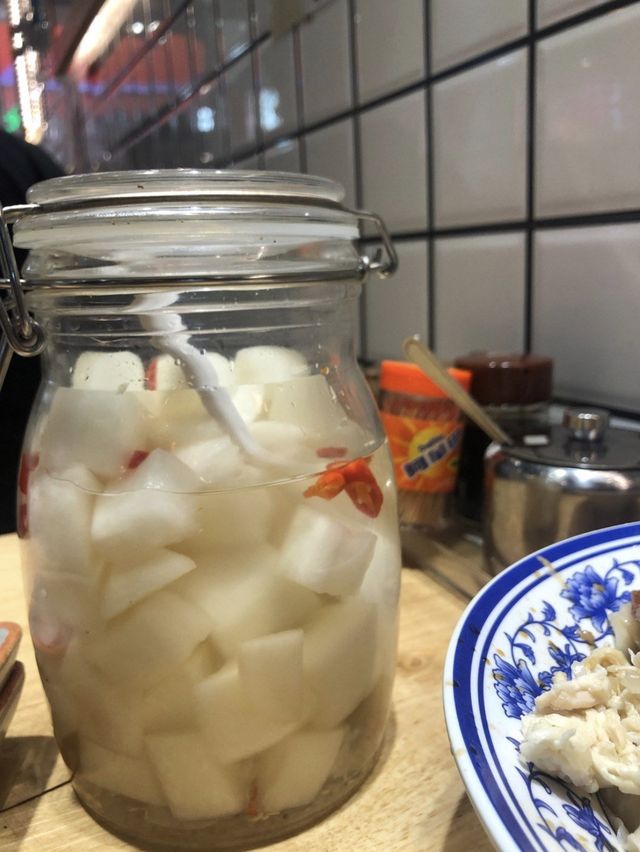 刀削麵 - 無法抗拒的冷熱伴煙靭刀削麵😋