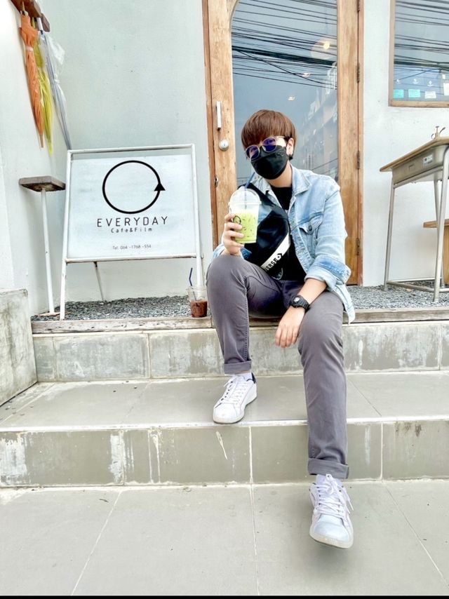 Everyday cafe & film ☕️📷📸🎞