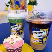 MILEMILY CAFE คาเฟ่ซนๆในตลาดต้นไม้ 
