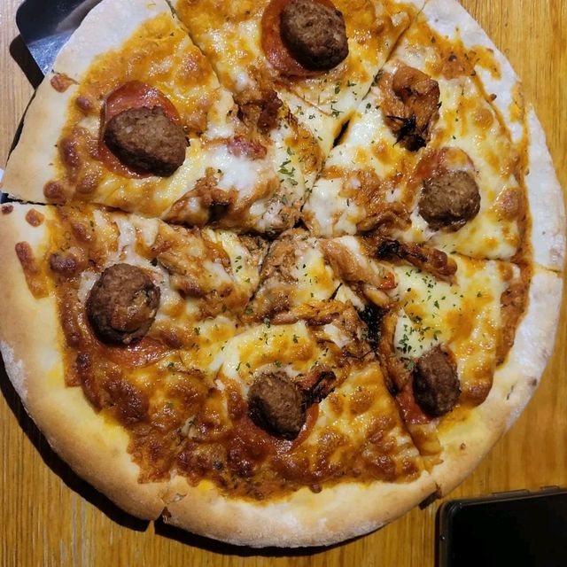荃灣內食物 ，環境，服務都好好嘅西餐廳