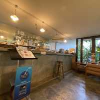 Chico cafe ร้านคาเฟ่แมวย่านทองหล่อ