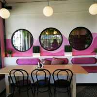 Check Nom Cafe' Samut Songkhram 
