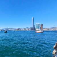 中環碼頭海濱長廊 ～ 坐擁無敵海景 
