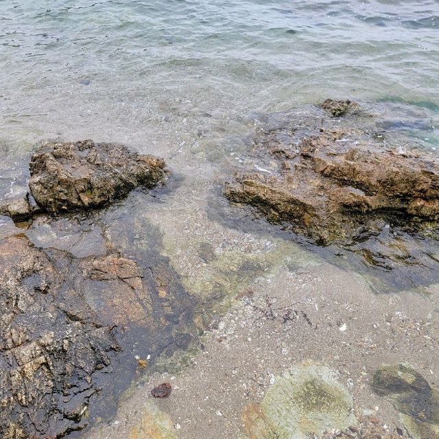香港最美海岸景點之一，鹹田灣😍
