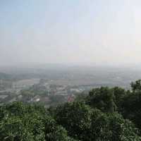 輕輕鬆鬆登上佘山之巔