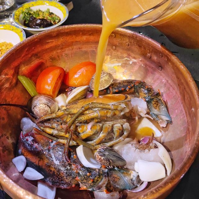 鮮味🔥火焰🦞龍蝦🤤海鮮鍋🍲 鮮味🔥火焰🦞龍蝦🤤海鮮鍋🍲