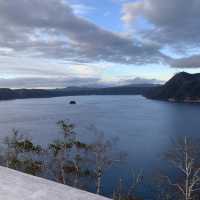 日本一の透明度😃摩周湖ブルーも秋景色