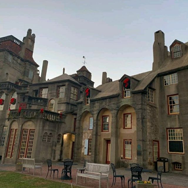 Fonthill Castle