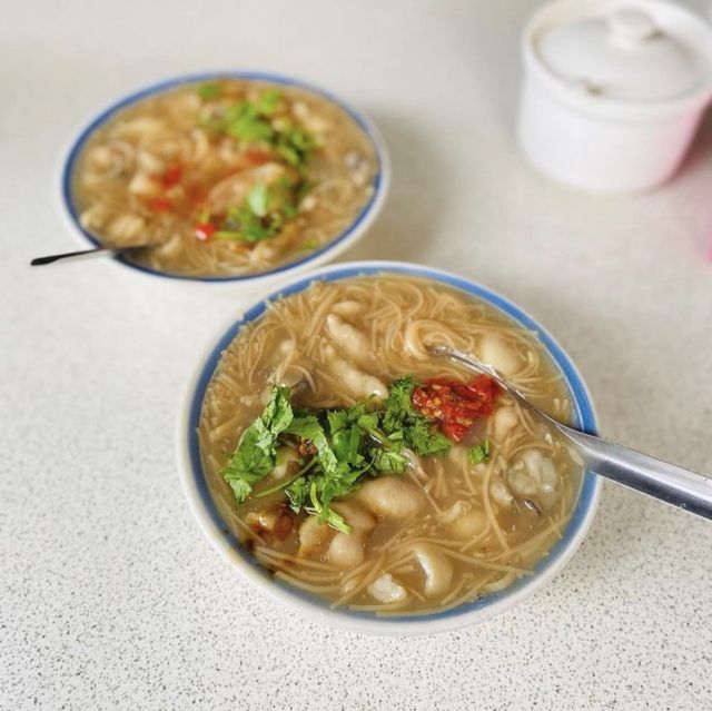 ［台北/萬華］ 歐仔麵線 蚵仔麵線🦪｜滿滿的料 好吃的大腸！住凱達大飯店 可以早起吃🤤 