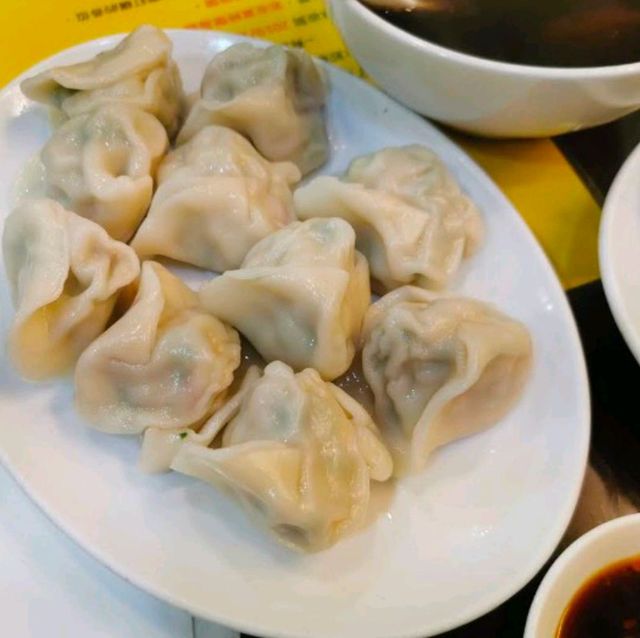 美味的及品鍋貼水餃