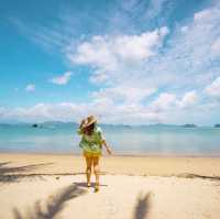  รีสอร์ทสุดหรูบนเกาะยาวน้อย บรรยากาศหาดส่วนตัว