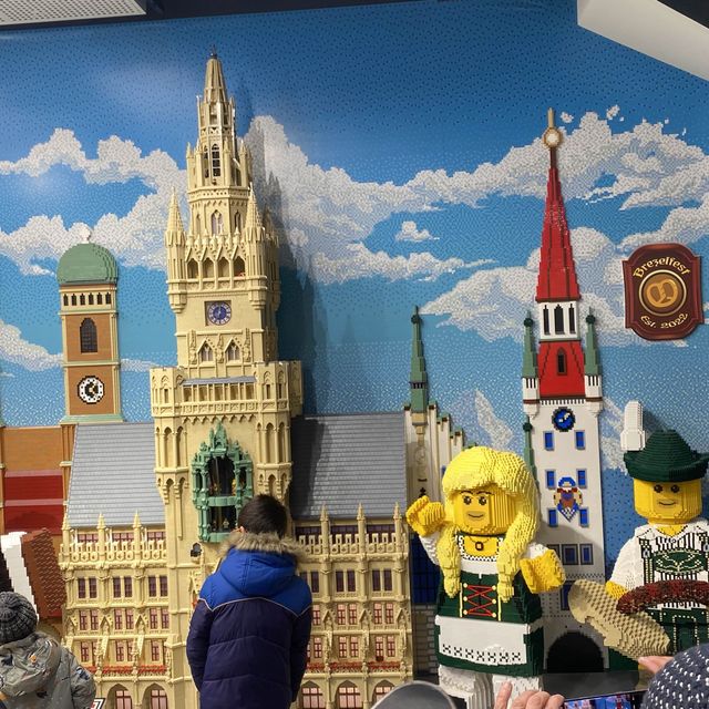 The LEGO Store München Zentrum(マリエン広場のLEGOショップ) The LEGO Store München Zentrum(マリエン広場のLEGOショップ)