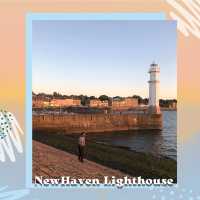 在浪漫燈塔NewHaven Lighthouse欣賞迷人的夕陽