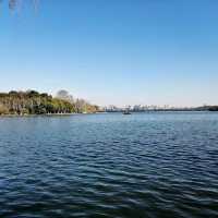 Enchanting West Lake in Hangzhou