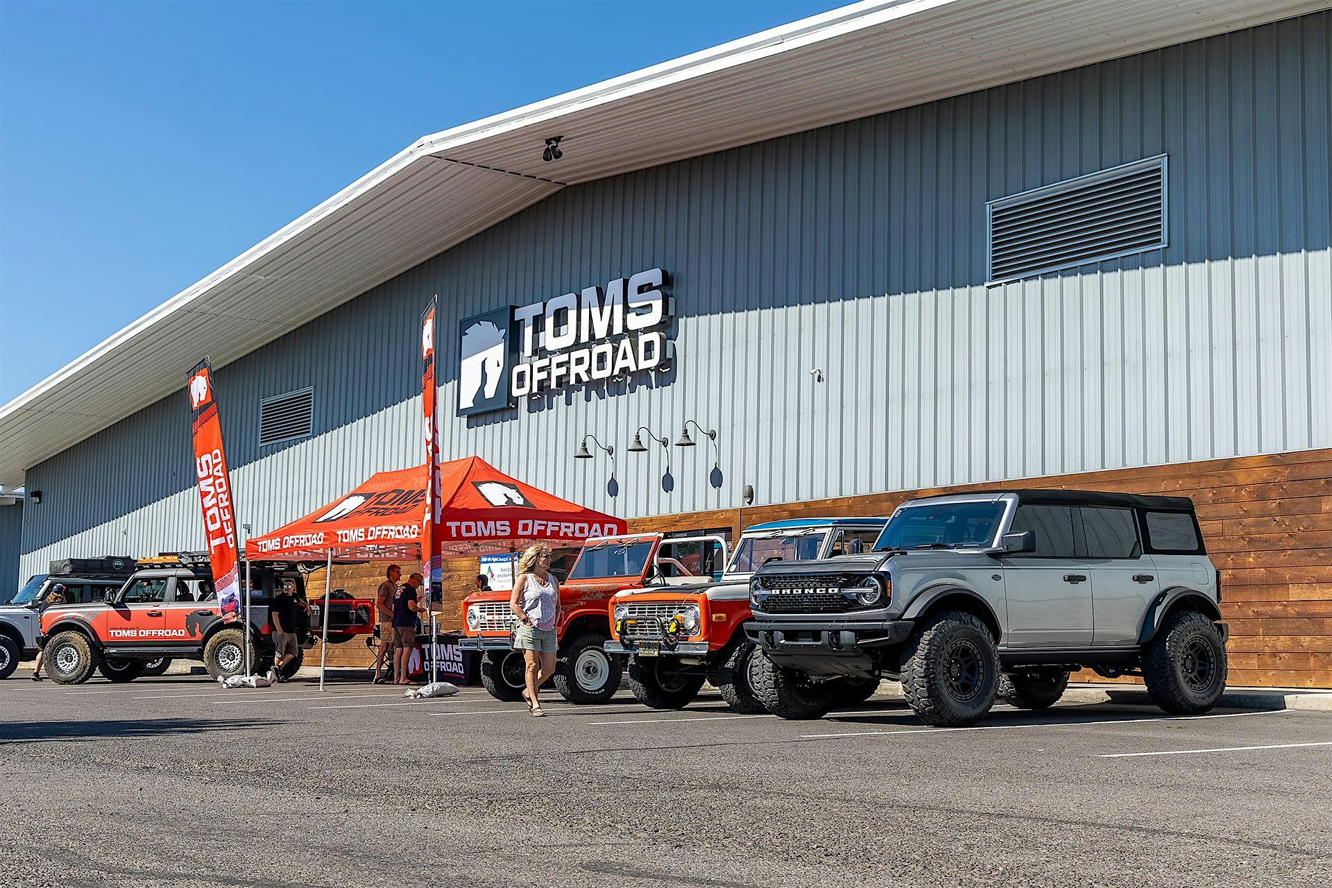 2025 TOMS OFFROAD Rock & Roll Customer Appreciation Event | Hummingbird Estate