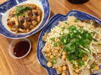連鎖店以外的選擇 親民抵食小店 涼皮小姐‧麻辣米線專門店🌶️🔥