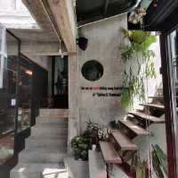 Little Black Cafe ลิตเติ้ล แบล็ค คาเฟ่

