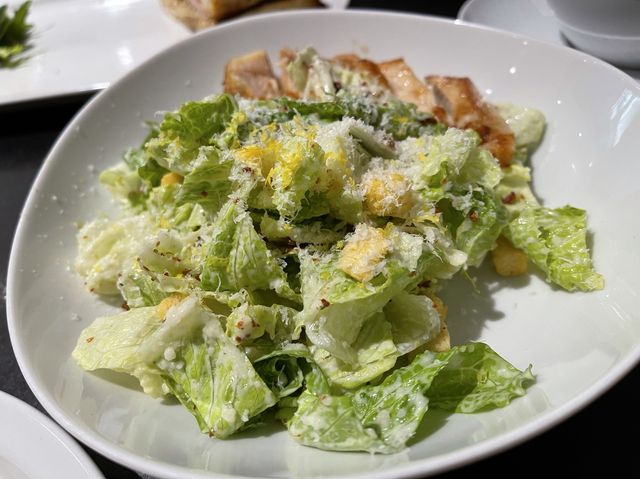 潮牌店內驚喜CAFE@OFF-WHITE