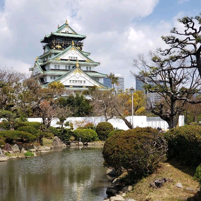 The Beautiful Osaka Castle